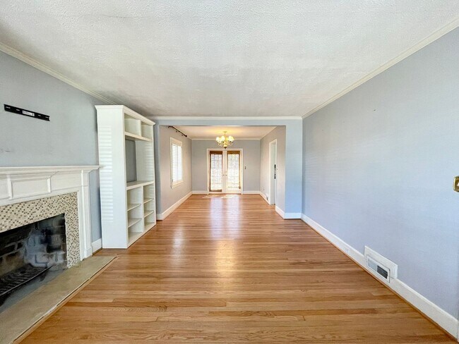 Foto del edificio - Forest Hills