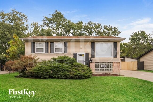 Building Photo - 17213 Springtide Ln