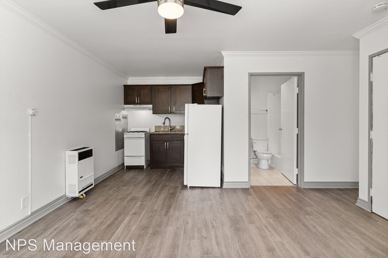Primary Photo - Studio, 1 bath Apartment - 730 Magnolia Av...