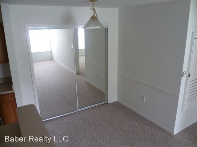 Building Photo - 14870 Pleasant Bay Ln