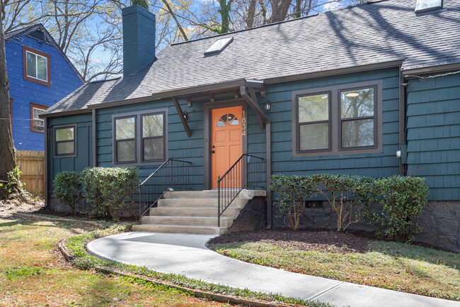 Foto del edificio - 1834 Avon Ave SW
