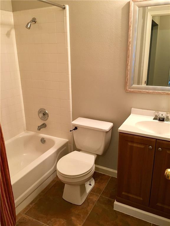 Building Photo - 1590 Brandi Cir