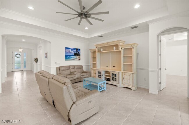 Building Photo - 14821 Windward Ln