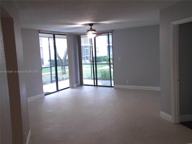 Building Photo - 10501 W Broward Blvd