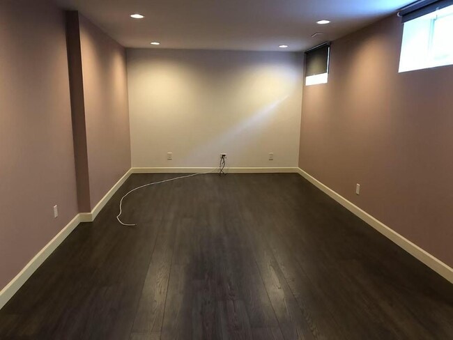 Building Photo - 16728 Cherryhill Crescent