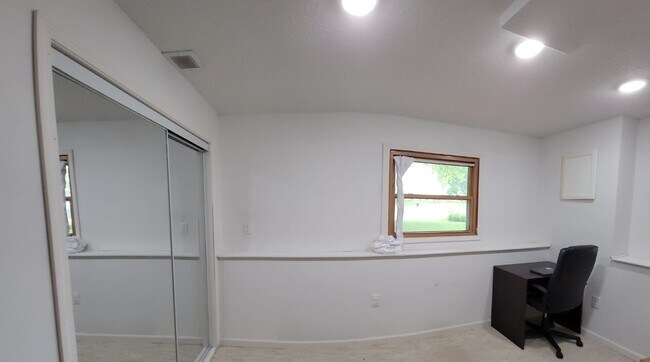 Foto del edificio - 15625 46th Ave N