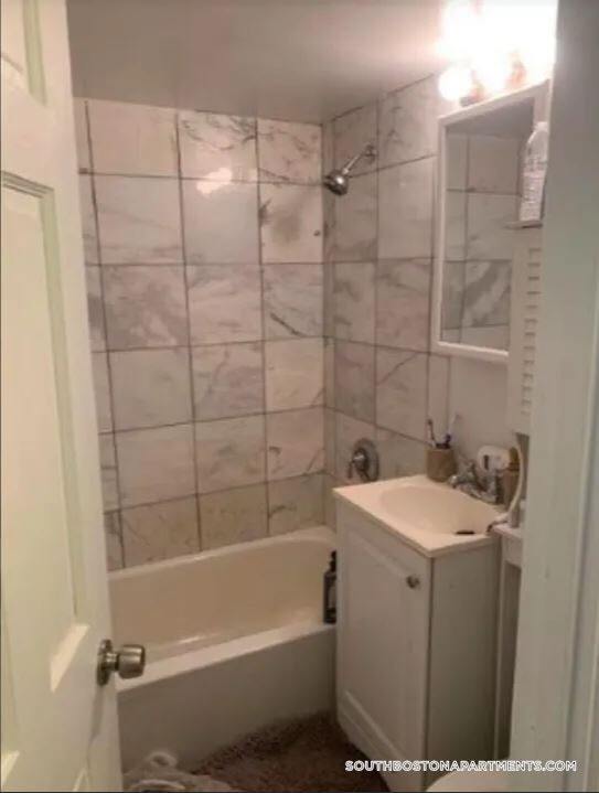 Foto del edificio - 28 L St