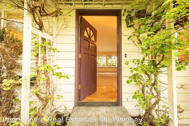 Building Photo - 2 br, 2 bath House - 1027 Serenity Pines