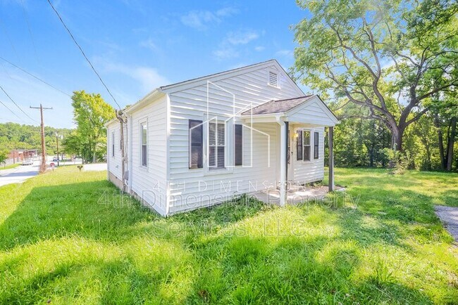 Building Photo - 815 Barnwell St