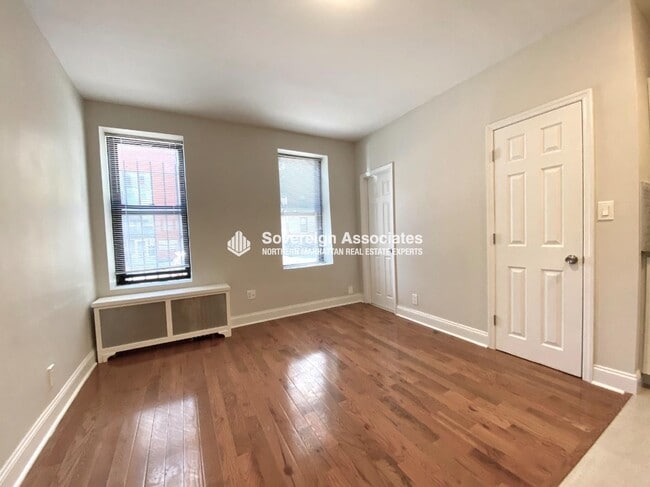 Building Photo - 515 W 168th St