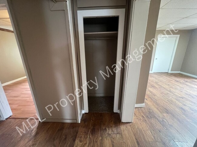 Building Photo - 401 Litchfield St