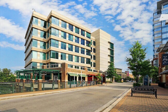 Building Photo - 11 Korbel Ct