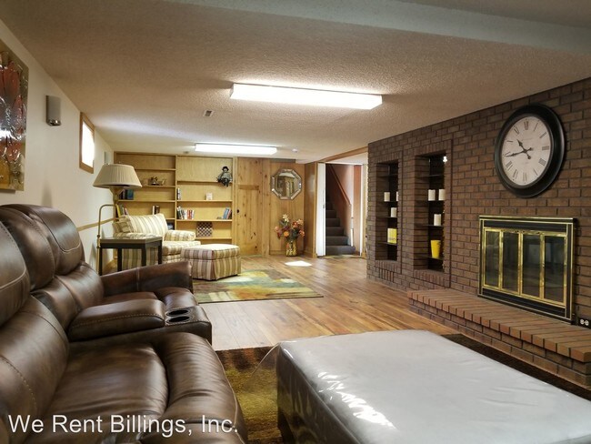 Foto del edificio - 1531 Parkhill Dr
