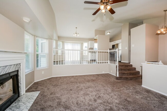 Building Photo - 14368 Jamestown Bay Dr