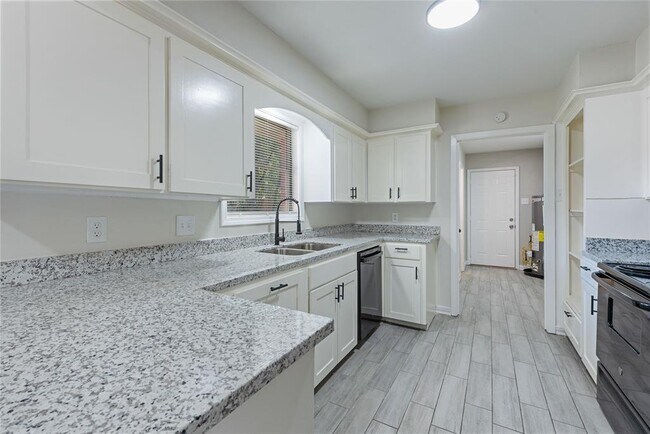 Foto del edificio - 7950 Wilmerdean St