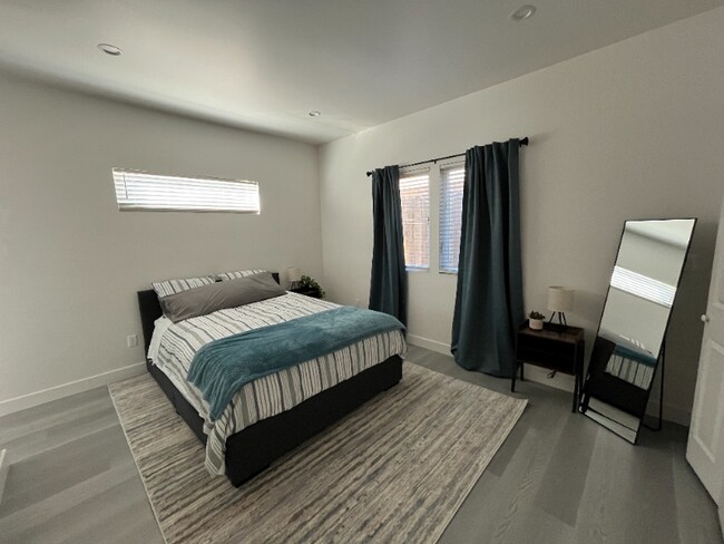 Foto del edificio - 5120 Rockland Ave