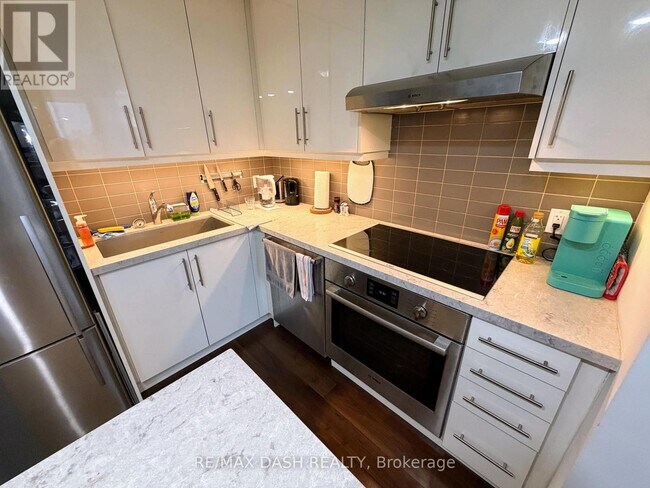 Photo du bâtiment - 1 The Esplanade