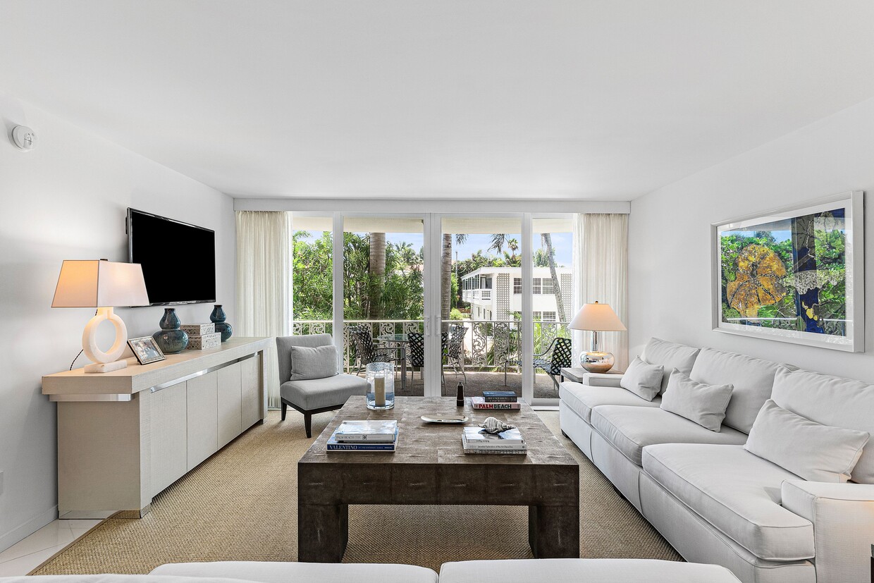 Photo - 227 Australian Ave (Palm Beach, FL)