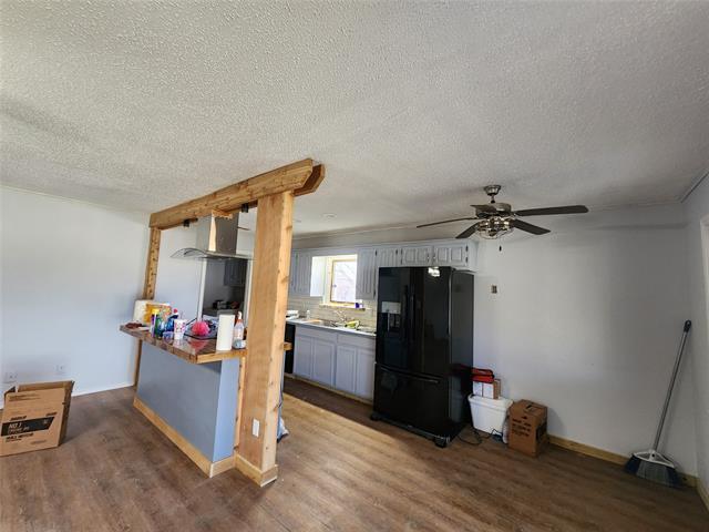 Building Photo - 803 10th St