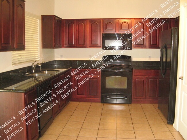 Building Photo - 1378 W Brangus Way