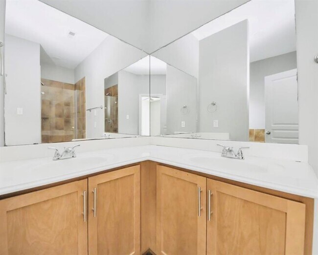 Building Photo - 20414 Friesian Trail