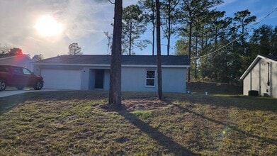 Building Photo - 7062 N Regent Terrace