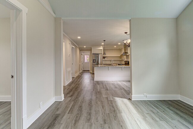 Building Photo - Charming Home for Rent in Downtown Wilming...