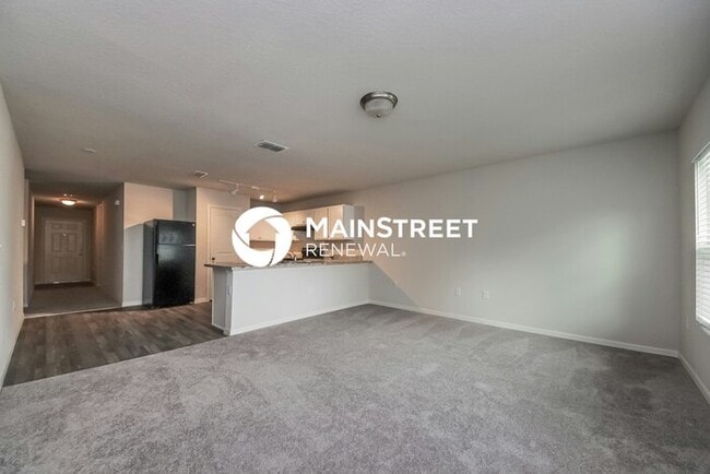 Foto del edificio - 4 Bedroom Pet-Friendly Home in Kissimmee, ...