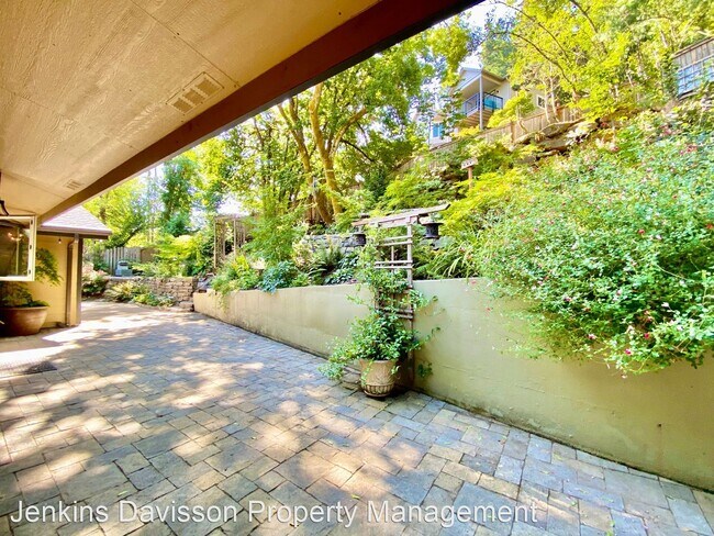 Foto del edificio - 3 br, 2.5 bath House - 3710 Mohawk Way