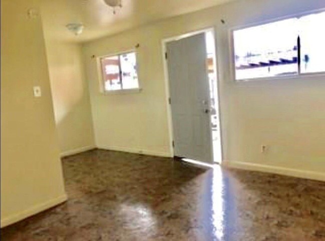 Foto del edificio - 1755 Colquitt St