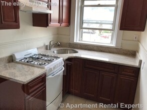 Building Photo - 163 Summer St