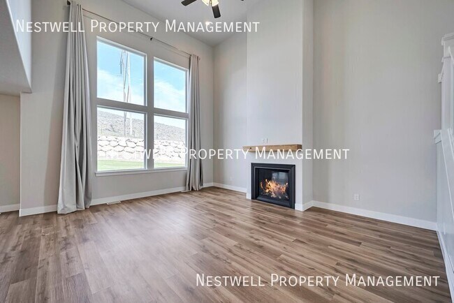 Building Photo - 537 N Grand Tour Dr
