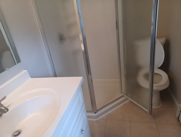 Foto del edificio - NOW AVAILABLE! - 29 ALPINE DRIVE, LAKE HOP...