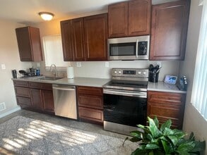 Building Photo - 27085 Lorenz St