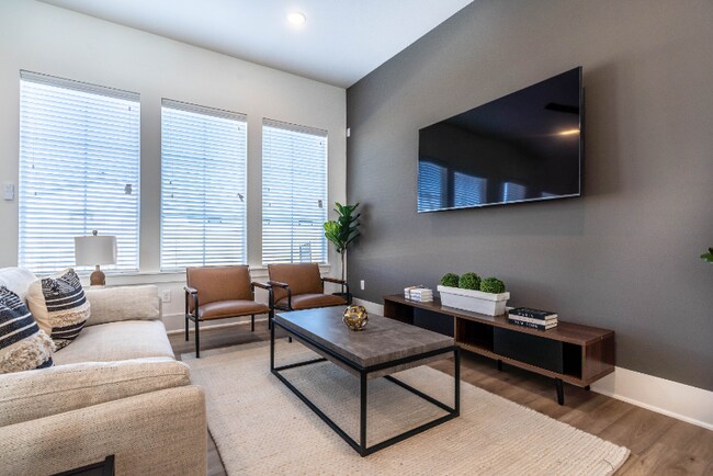 Foto del edificio - 5706 Roselane St