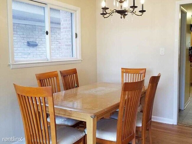 Foto del edificio - 4 br, 2.5 bath House - 2931 Greenleaf Ave