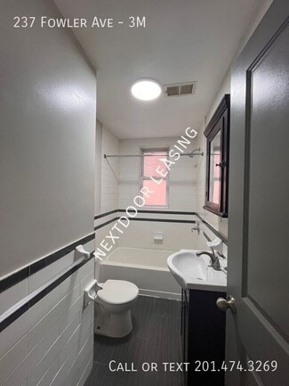 Building Photo - 237 Fowler Ave