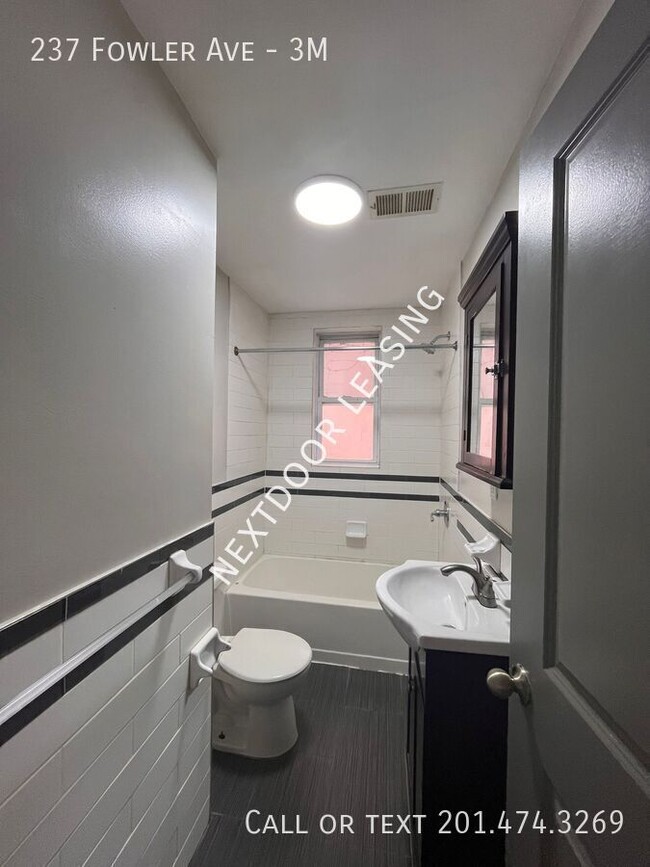 Photo - 237 Fowler Ave Apartment