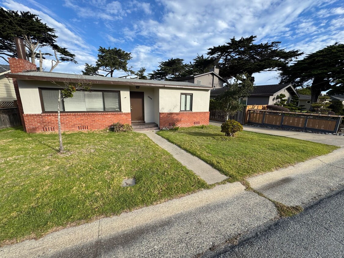 Primary Photo - Pacific Grove Two Bedroom