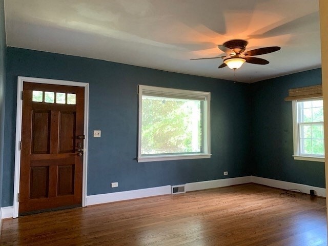 Building Photo - 106 Azalea Dr