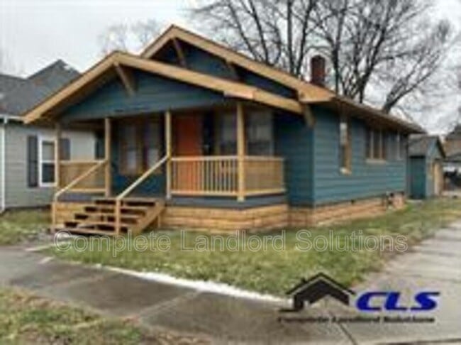 Building Photo - 2301 4th Ave