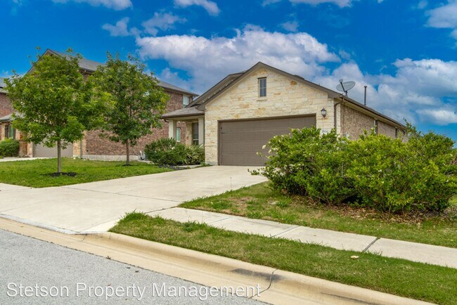 Building Photo - 3 br, 2 bath House - 2924 Barbed Wire St