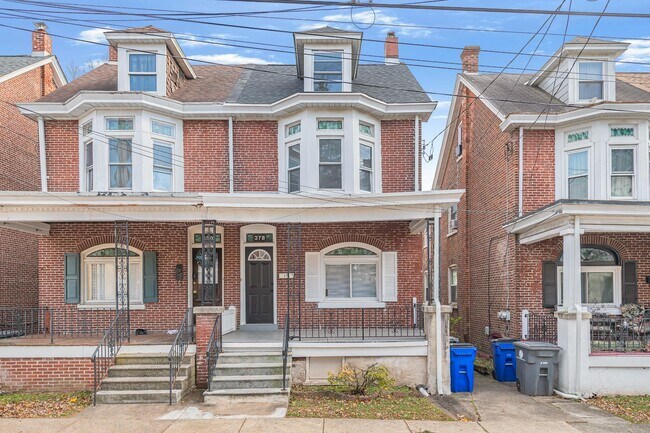 Foto del edificio - 378 N Evans St