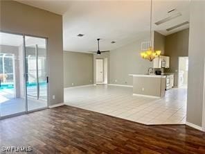 Foto del edificio - 7786 Scarlet Ct