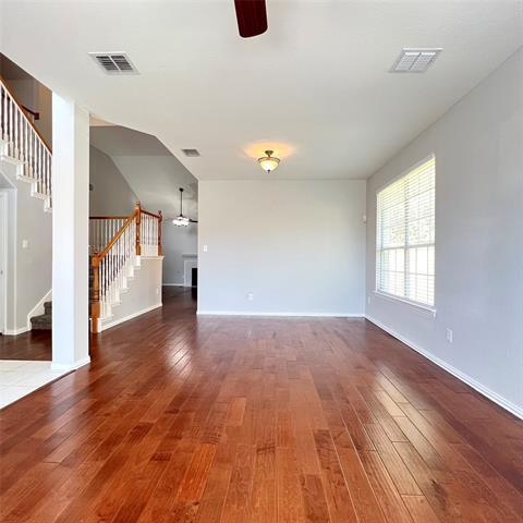 Foto del edificio - 4304 Stone Hollow Way