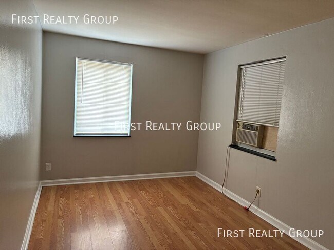 Foto del edificio - 3129 S. Smithville-#1
