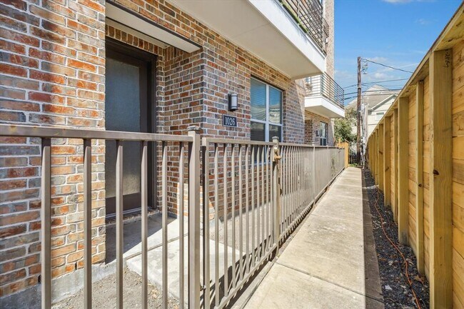 Foto del edificio - 1026 Patterson St