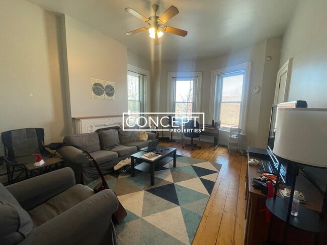 Foto del edificio - 8 Centre St