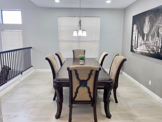 Foto del edificio - 2351 W Binner Dr