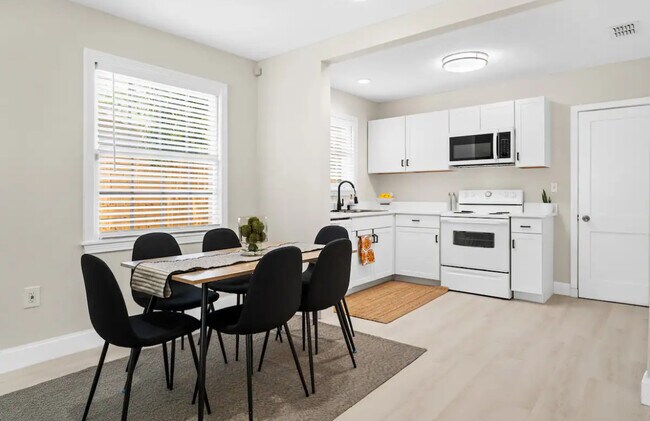 Foto del edificio - 3512 Plum St